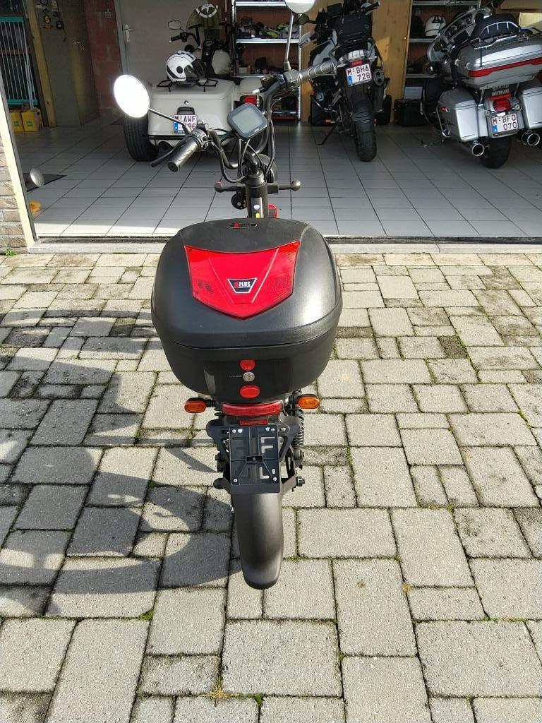 brommer, Fietsen en Brommers, Ophalen, Elektrisch, Zo goed als nieuw