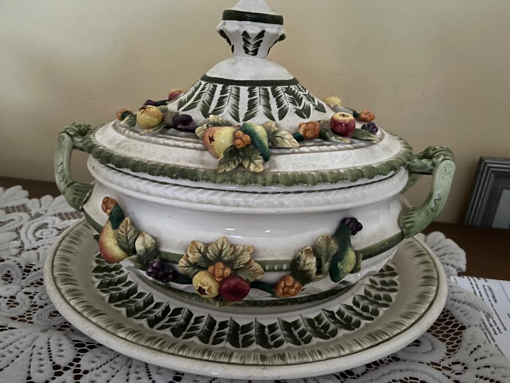 Soupière, Antiquités & Art, Enlèvement