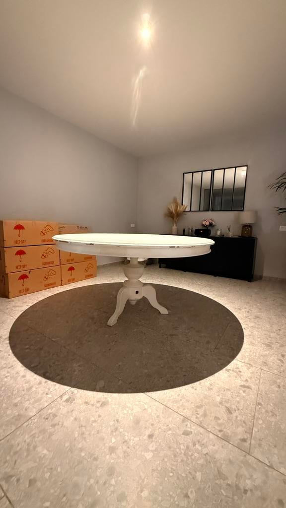 Table ronde bois chêne massif 6-8 personne, Enlèvement