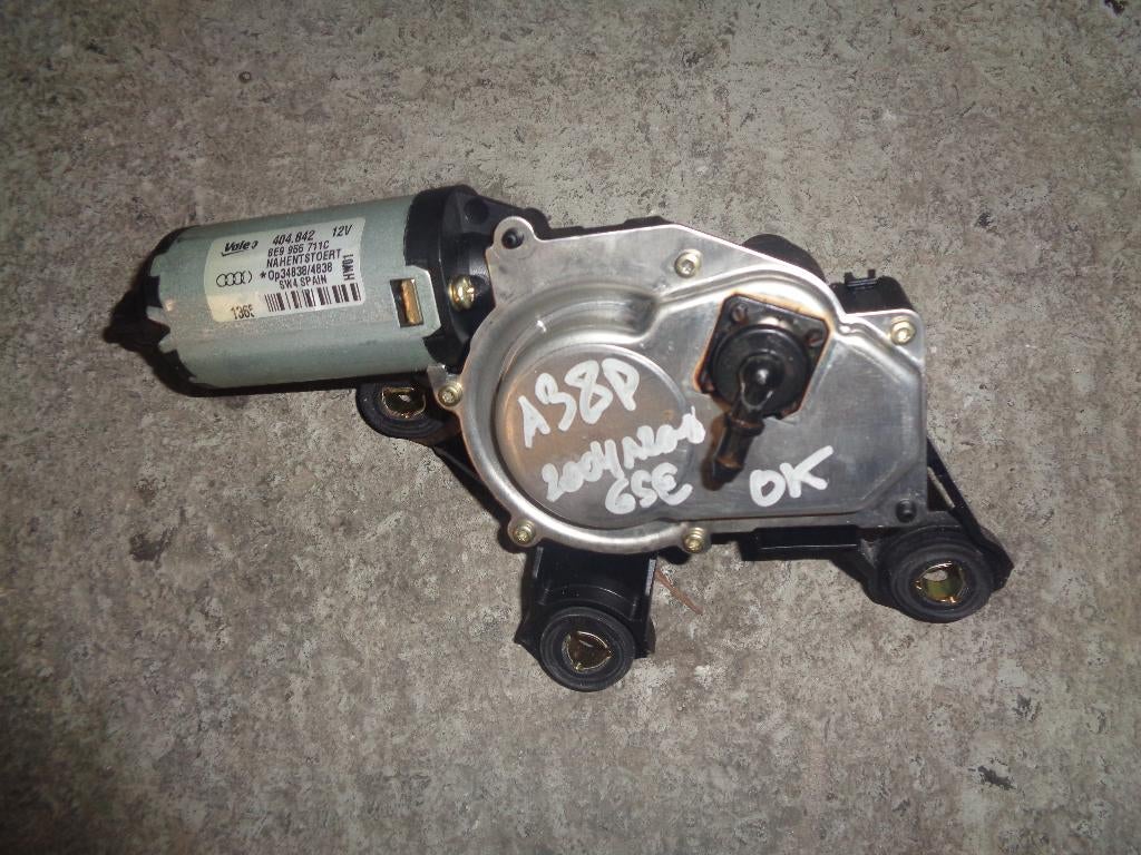 A vendre moteur d'essuis-glace arriere Audi A3 8P 2004-2010, Enlèvement, Utilisé, Audi