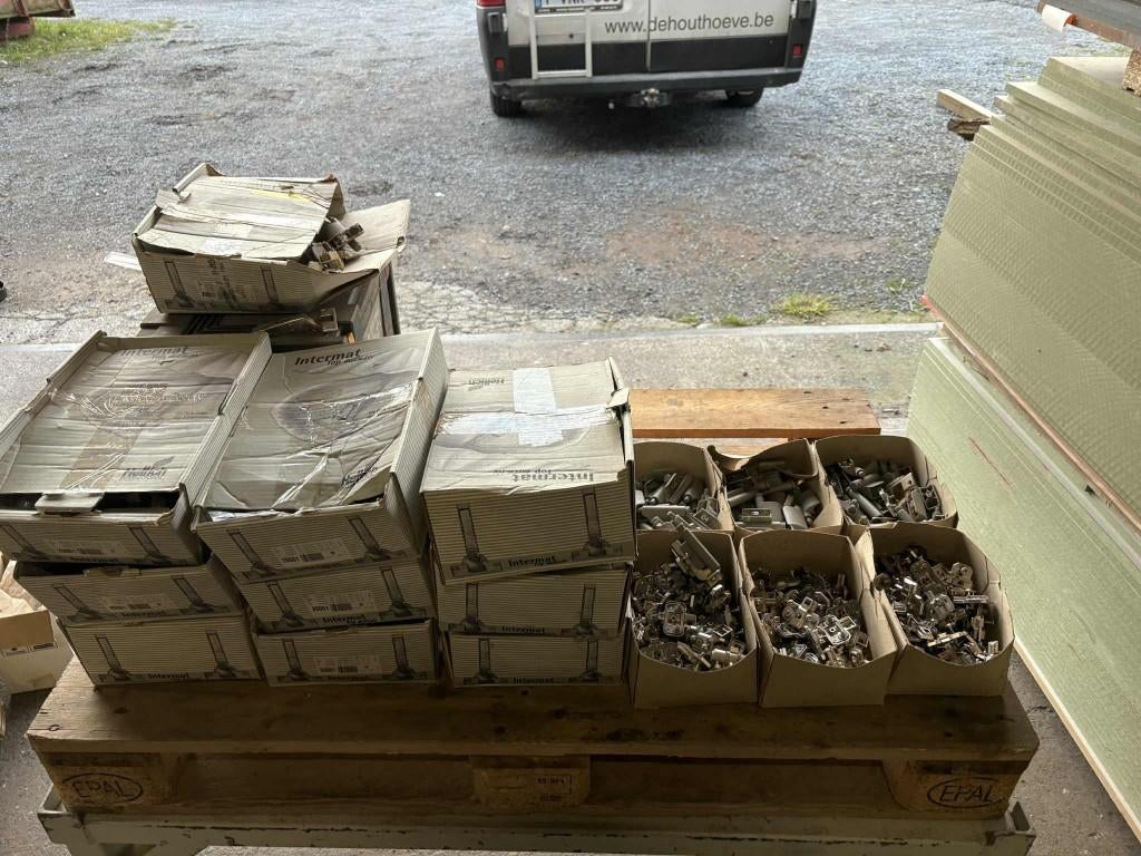 Hettich intermat top exclusiv scharnieren, Doe-het-zelf en Bouw, Ophalen, Zo goed als nieuw, IJzer, Scharnier