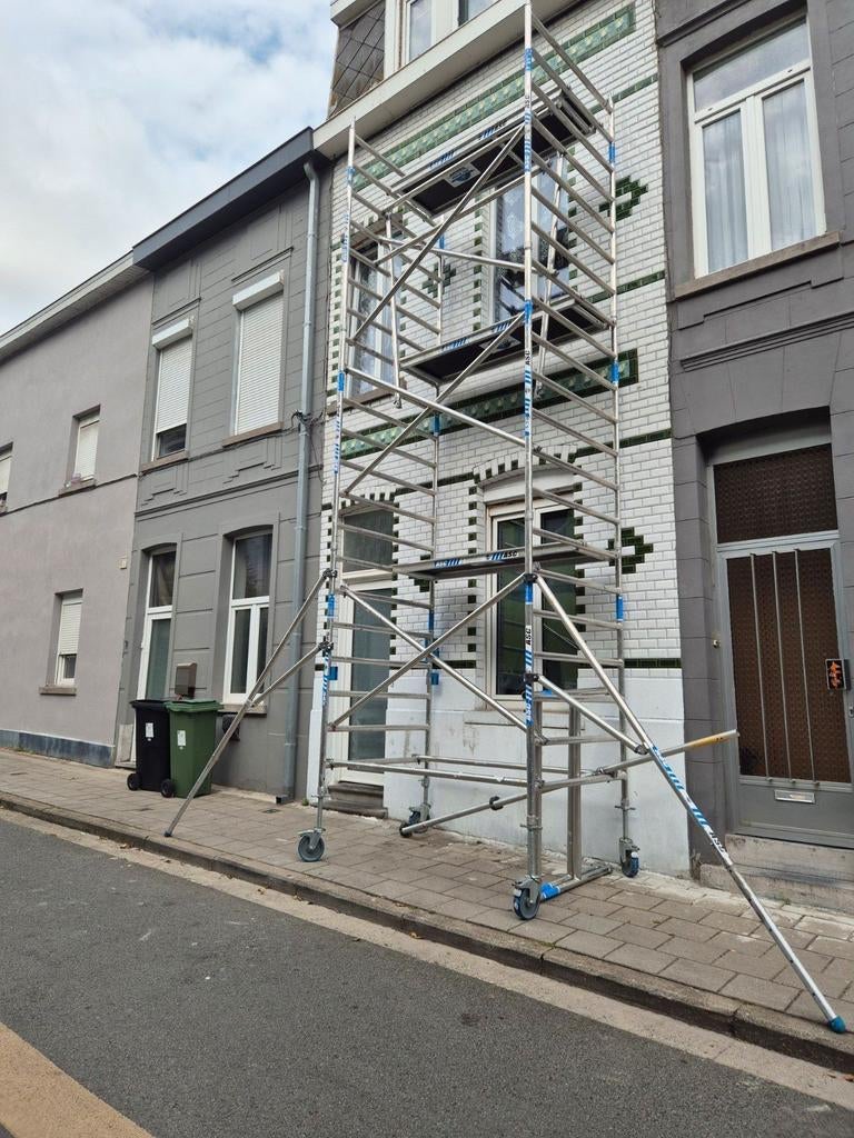 Fauteuil roulant à louer 8,3 m 100 €/semaine, 350 €/mois, Enlèvement ou Envoi, Comme neuf