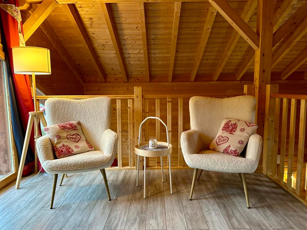 Chalet cosy avec grande mezzanine, Vogezen of Jura, 2 slaapkamers, 7 personen, Wasmachine