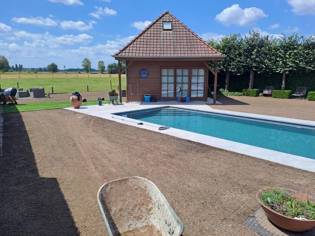 Tuinaanleg, afsluitingen, opritten en terrassen,, vijvers, Ophalen