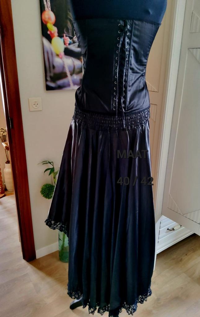 Rok gothic 'Raven' kant zwart + corset 'Raven' maat 38/40/42, Raven, Ophalen of Verzenden, Zwart, Nachtkleding