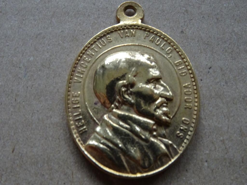 Médaillon ancien Sainte Marie et Saint Vincent 4,7cm 1880, Enlèvement ou Envoi