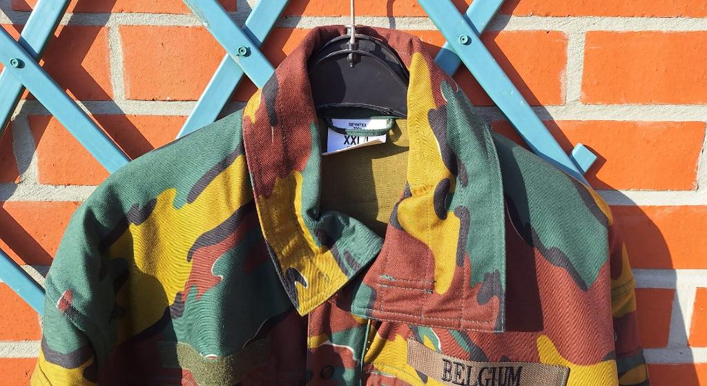 Veste de smoke armée belge - camouflage. Neuve !, Verzamelen, Militaria | Algemeen, Landmacht, Kleding of Schoenen, Ophalen of Verzenden