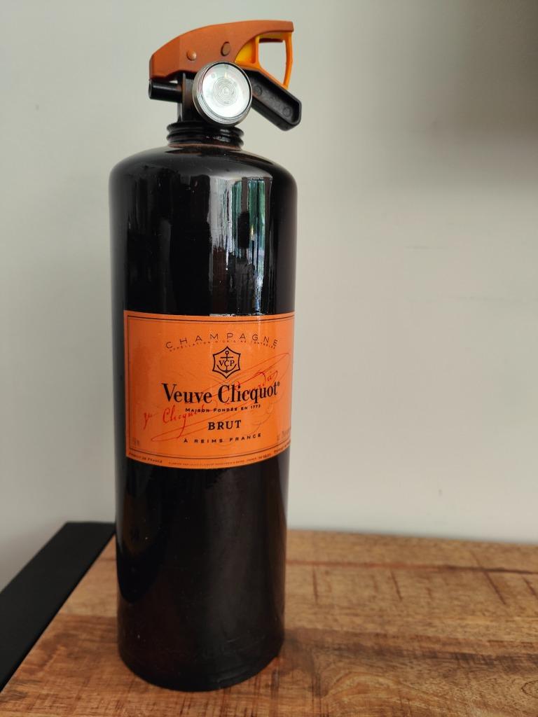 Veuve Clicquot Brandblusser - Angie Schmidt Pop-Art, Artwork, Ophalen of Verzenden, Nieuw, Gebruiksvoorwerp