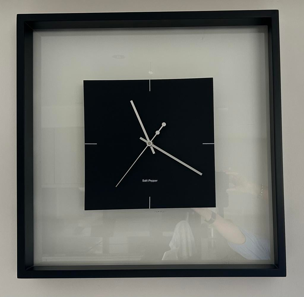 Horloge murale Salt & Pepper 60 x 60 - 30 x 30, Enlèvement, Comme neuf, Analogique, Horloge murale