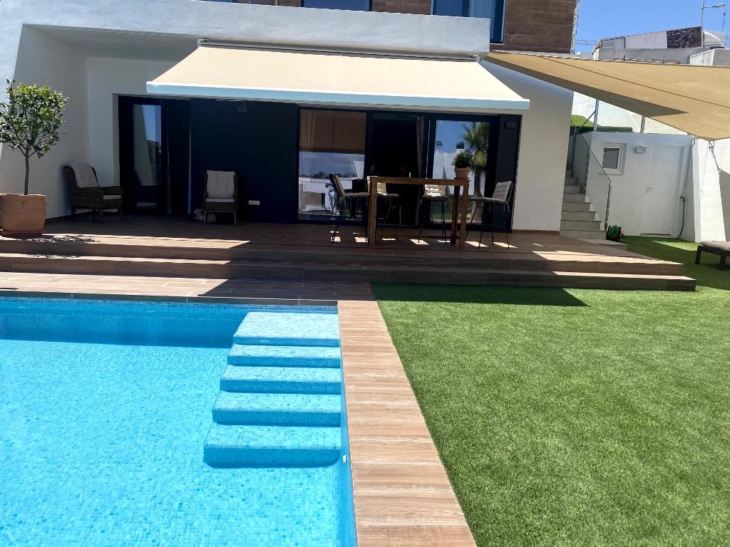 Luxe villa met panoramisch zeezicht over Alicante, Wasmachine, Costa Blanca, Stad, Eigenaar