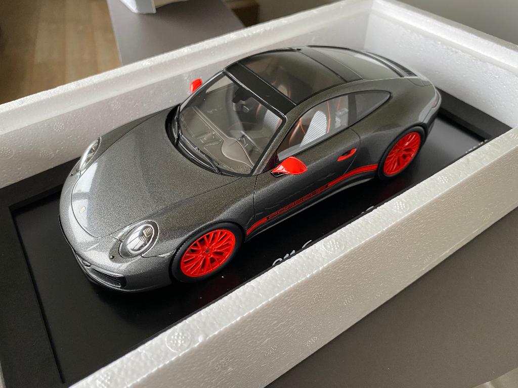 Porsche 911 991 4S  - Spark 1/18 WAX, Hobby en Vrije tijd, Ophalen of Verzenden, Zo goed als nieuw, Auto, Overige merken
