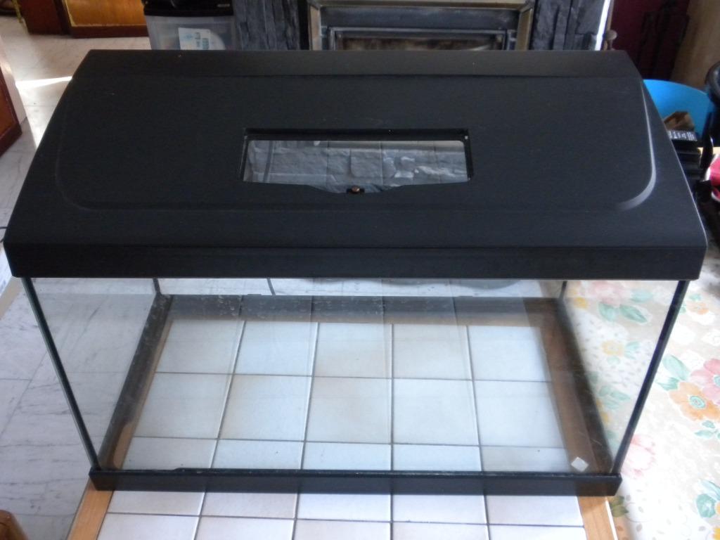 Aquarium 60 litres, Dieren en Toebehoren, Ophalen of Verzenden, Zo goed als nieuw, Leeg aquarium