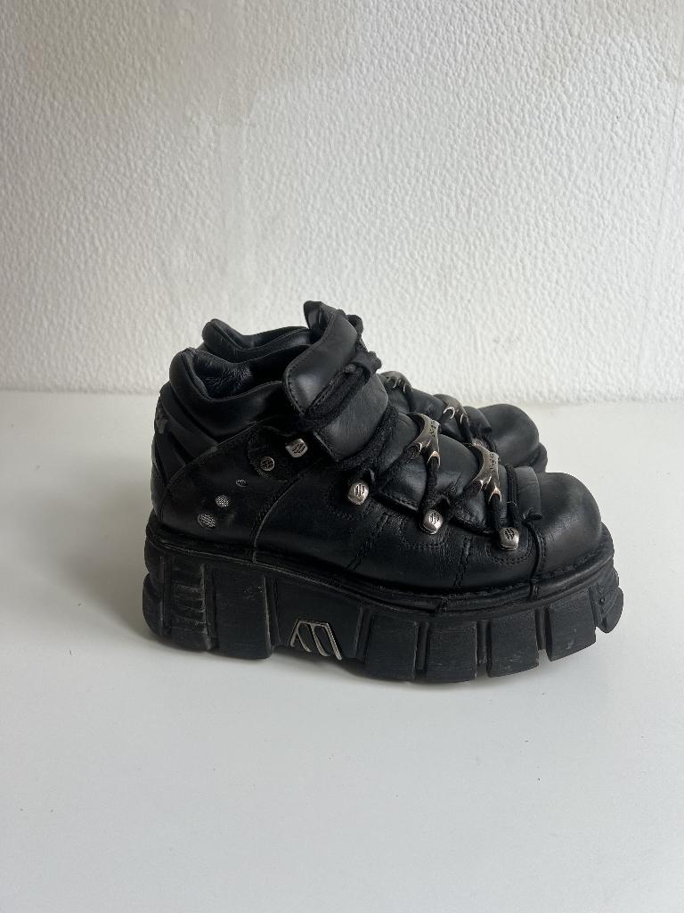 New Rock Platform Boots Black - EUR 40 Unisex, Vêtements | Femmes, Chaussures, Comme neuf, Boots et Botinnes, Noir, Enlèvement ou Envoi