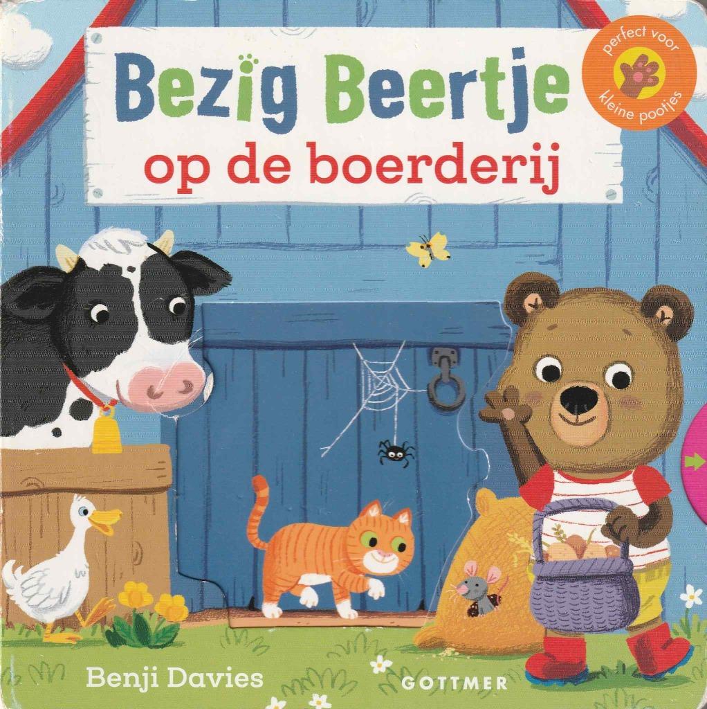 Bezig Beertje op de boerderij - Benji Davies, Ophalen of Verzenden, Uitklap-, Voel- of Ontdekboek