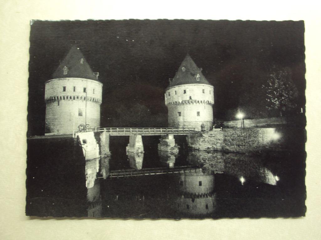 53792 - KORTRIJK - DE BROELTORENS VERLICHT - ZIE 2 FOTO'S, Verzenden