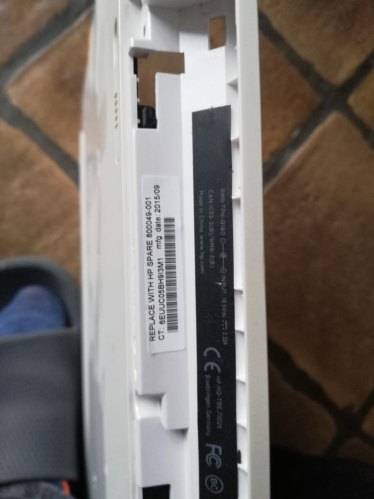 Pièce hp blanc pavillon notebook 17p, Enlèvement ou Envoi, Reconditionné