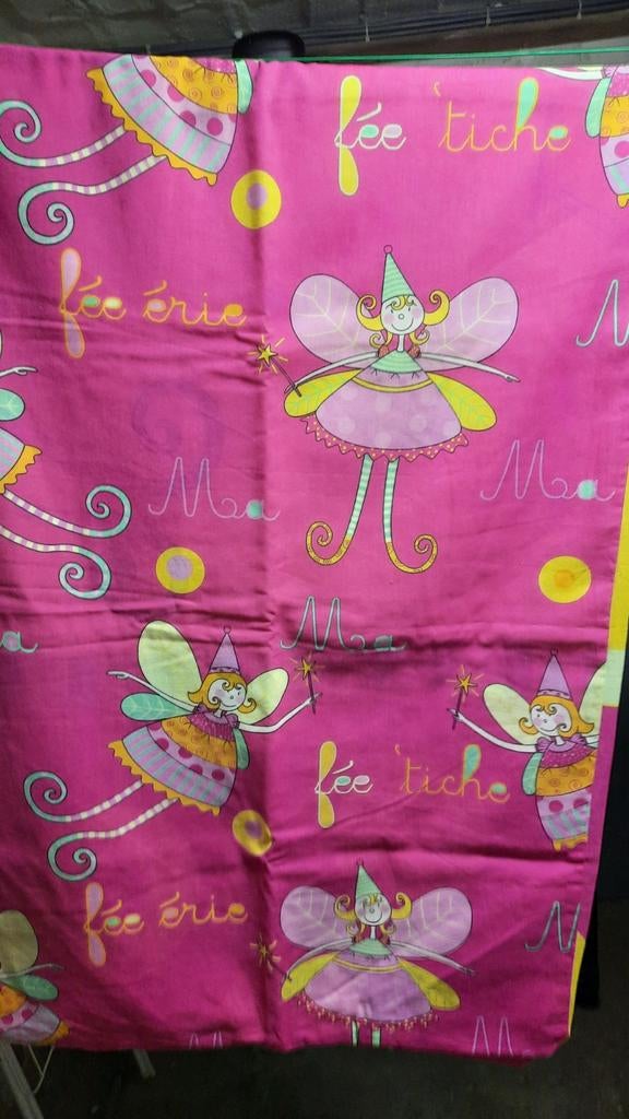 Couette edredon enfant, Enfants & Bébés, Jaune