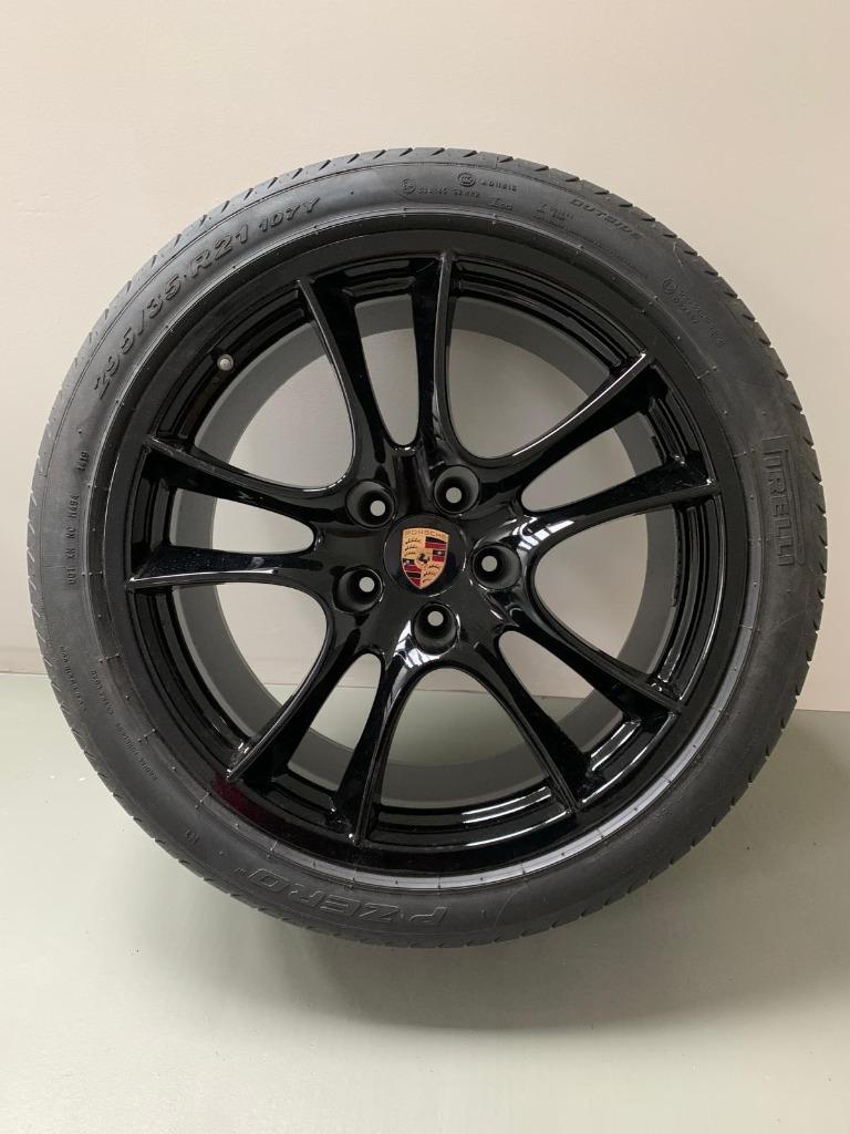 Pneus et jantes, 295 mm, Véhicule de tourisme, Pneus été, 21 pouces