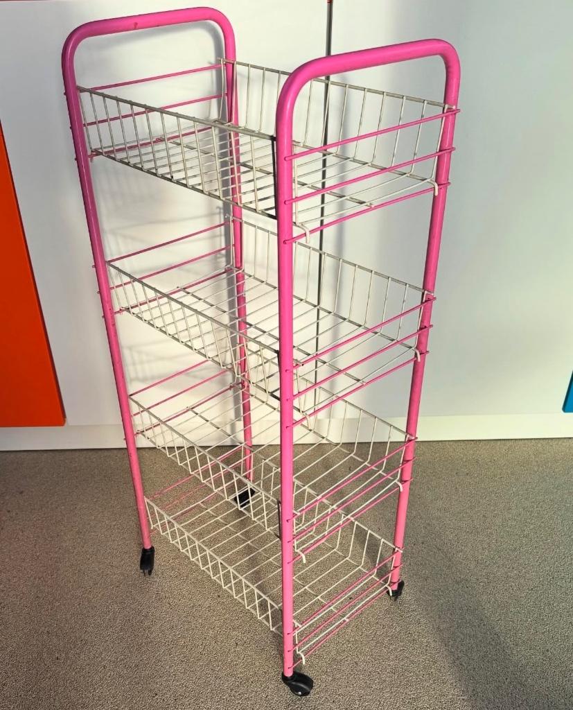 Tomado groentenrek op wieltjes in roze en wit, Antiek en Kunst, Curiosa en Brocante, Ophalen of Verzenden