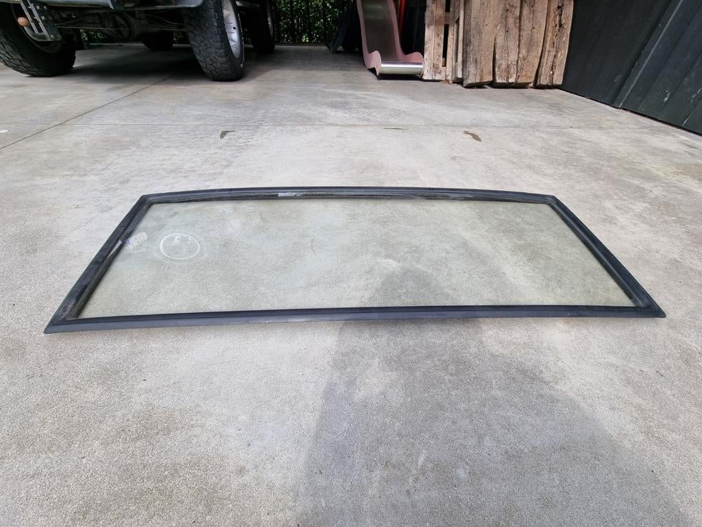 Voor ruit land cruiser type 73 (frp top ), Ophalen