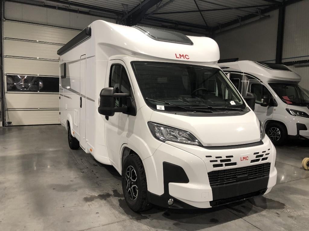 🚐✨ LMC Tracer 690 EL – Automaat - 6m99 - Nieuw🔥, Caravanes & Camping, Camping-cars, Entreprise, jusqu'à 4, Semi-intégral, LMC