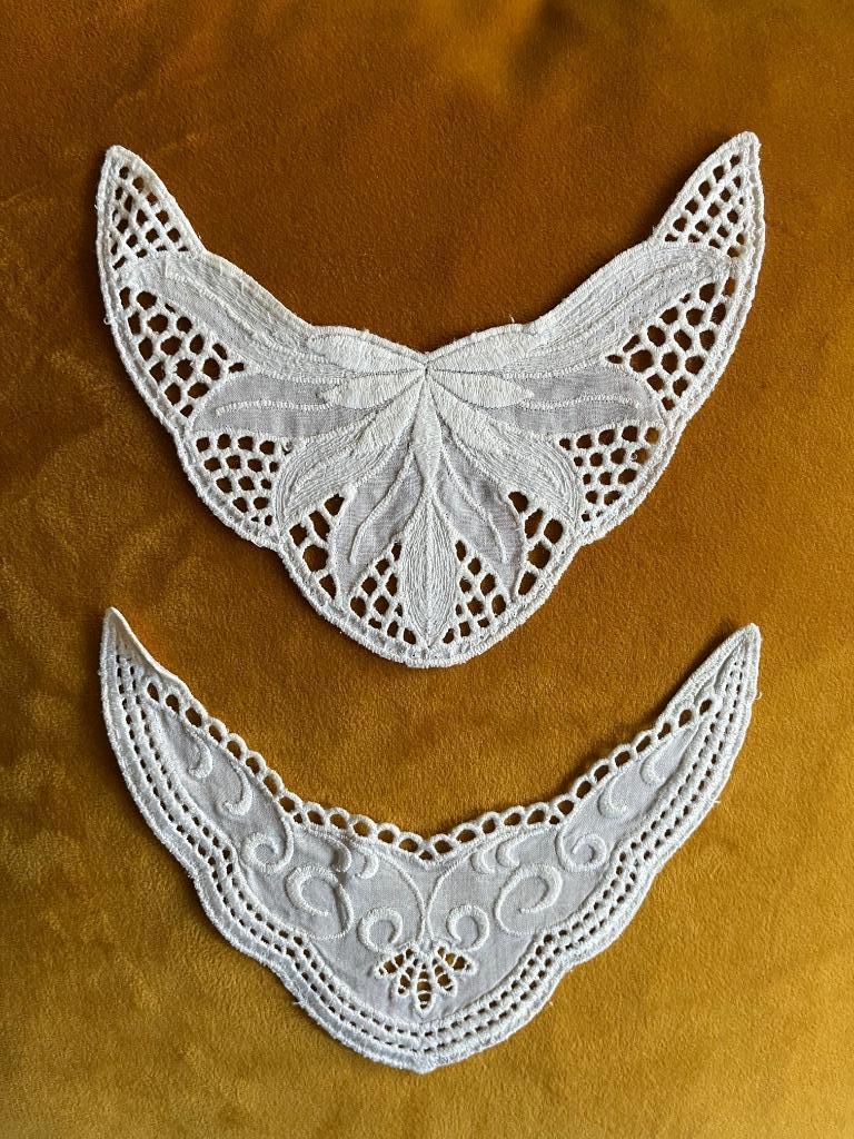 Kanten broderie patch 2 stuks, Hobby en Vrije tijd, Naaien en Fournituren, Ophalen of Verzenden