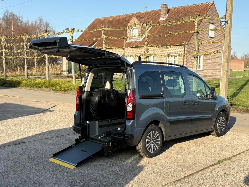♿️Peugeot Partner 1.6HDI Rolstoel Invalide Automaat TPMR, Auto's, Euro 5, Monovolume, Parkeersensor, Bedrijf