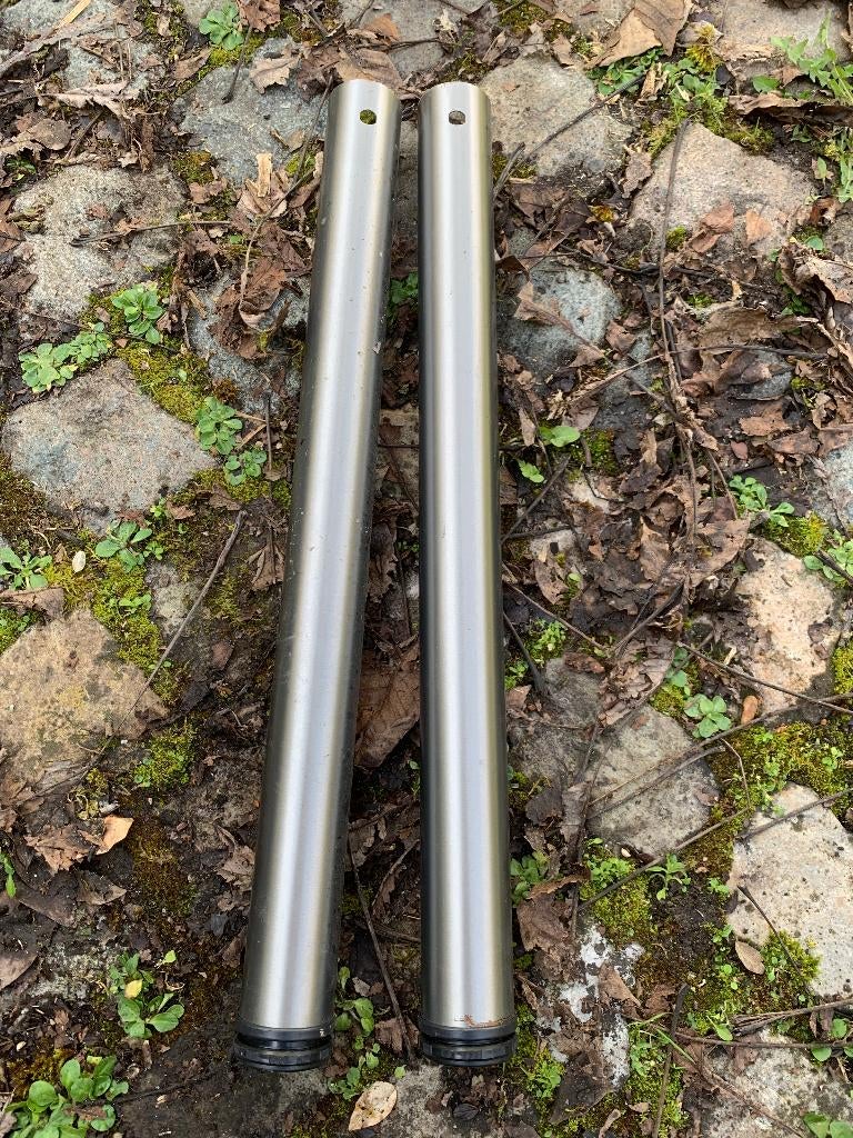 2 Pieds de table ou autres, réglables., Maison & Meubles, Pièces pour table, Pied de table, Rond, 50 à 100 cm, Enlèvement