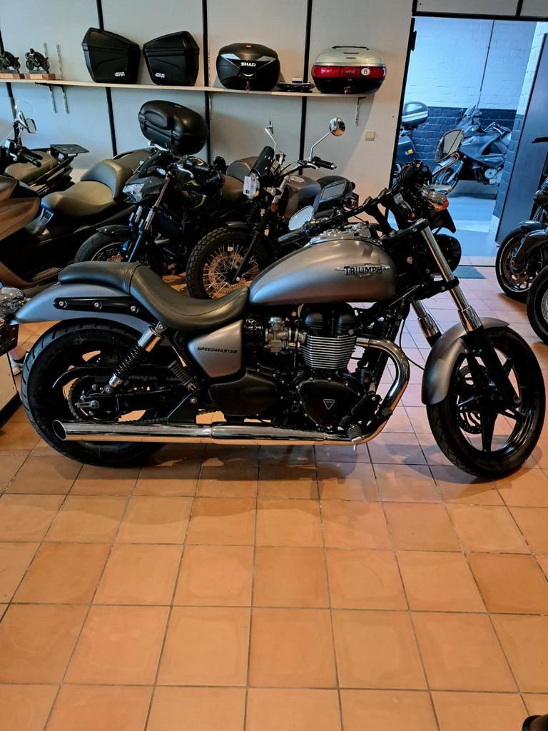 Triumph speedmaster