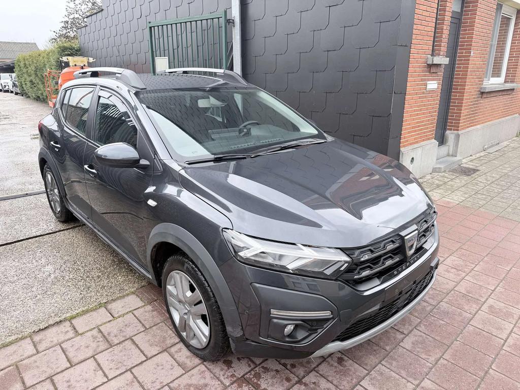 Dacia SANDERO Stepway 1.0 TCE LPG EDITION COMFORT, Autos, Argent ou Gris, Achat, Euro 6, Entreprise