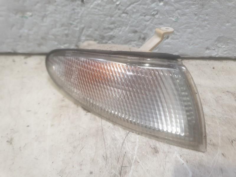 CLIGNOTANT DROIT Mazda Xedos 6 (01-1992/01-1999), Utilisé, Mazda