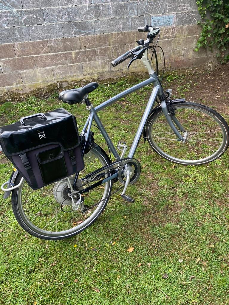 BATAVUS EASY MONT BLANC 28 inch 7V elektrische fiets, Ophalen, Batavus, Zo goed als nieuw, 50 km per accu of meer