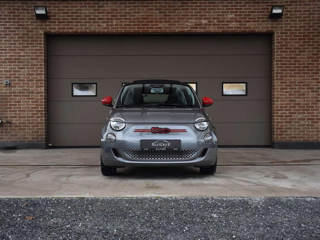 Fiat 500e CABRIO 42kWh / SOH 95% / RED / CARPLAY / GPS / CA, Autos, Fiat, 0 kg, 87 kW, Cabriolet, 0 kg