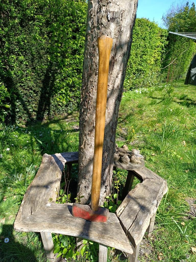 Zware kliefbijl, Ophalen