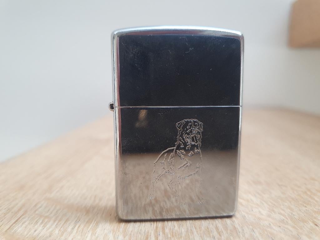 Zippo Rottweiler (avec boîte), Collections, Enlèvement ou Envoi