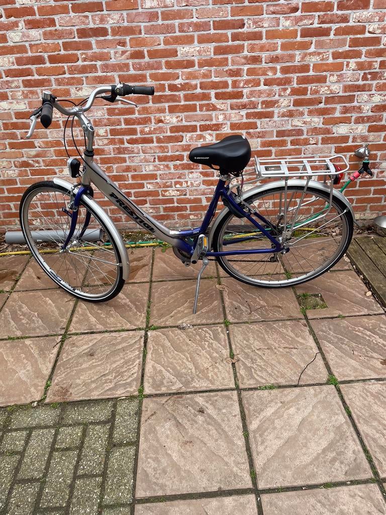 Grote meisjesfiets 28 inch Prestige met 7 versnellingen, Fietsen en Brommers, Fietsen | Meisjes, Ophalen, Zo goed als nieuw, 26 inch of meer