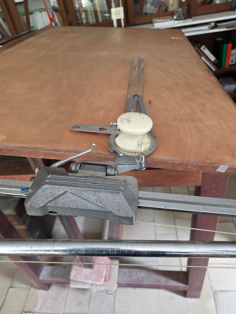 Table d'architecte à vendre