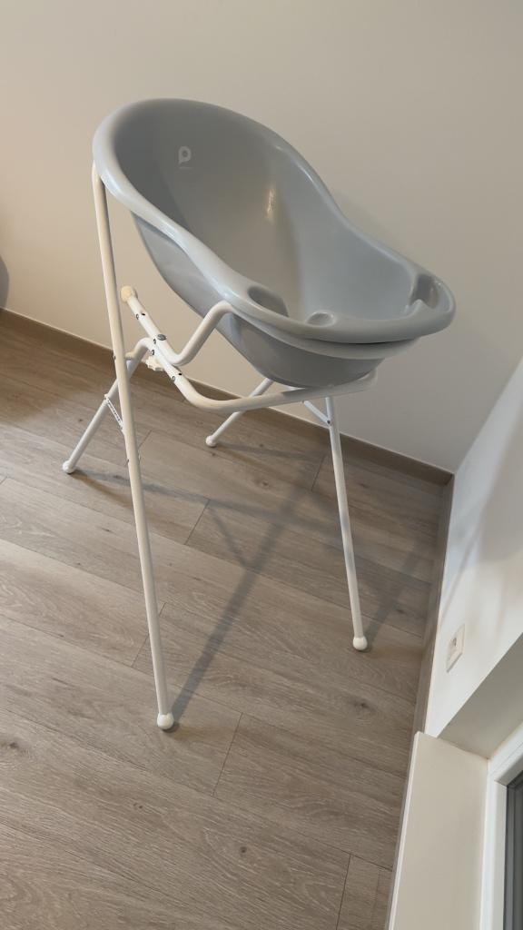 Bain complet bébé à vendre, Enfants & Bébés, Bains & Soins, Enlèvement, Comme neuf, Baignoire, Autres marques
