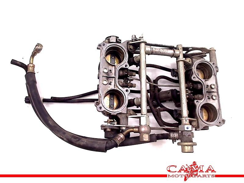 GASKLEPHUIS Honda VFR 800 VTEC 2002-2013 (VFR800 RC46), Dhr. S. di Majo, Gebruikt, Info@cama-motorparts.nl, P.J. Troelstraweg 8 8
3144 CX  MAASSLUIS, NL