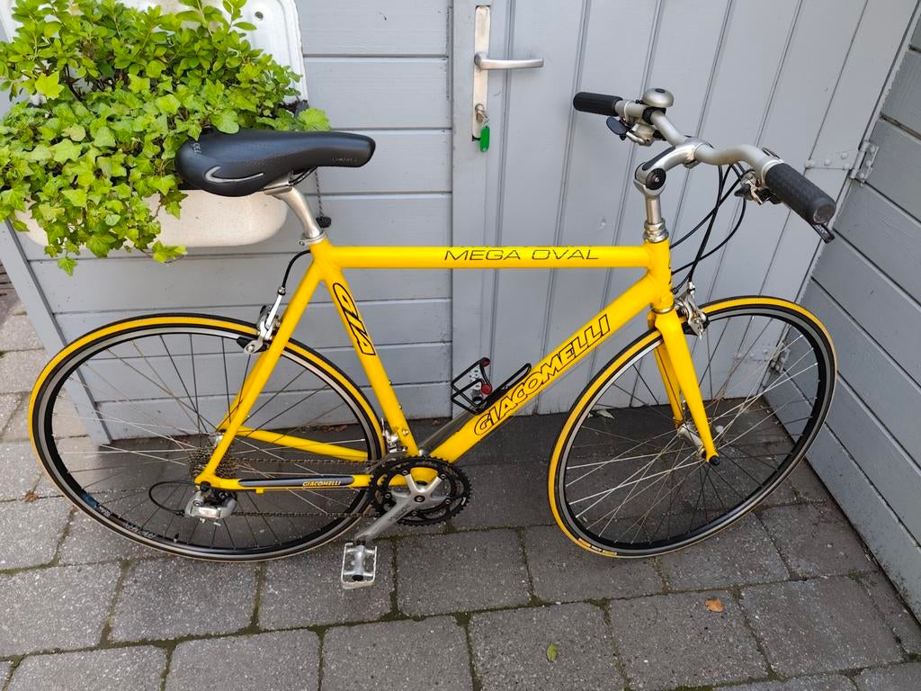 Nieuwe koersfiets Giacomelli, Enlèvement