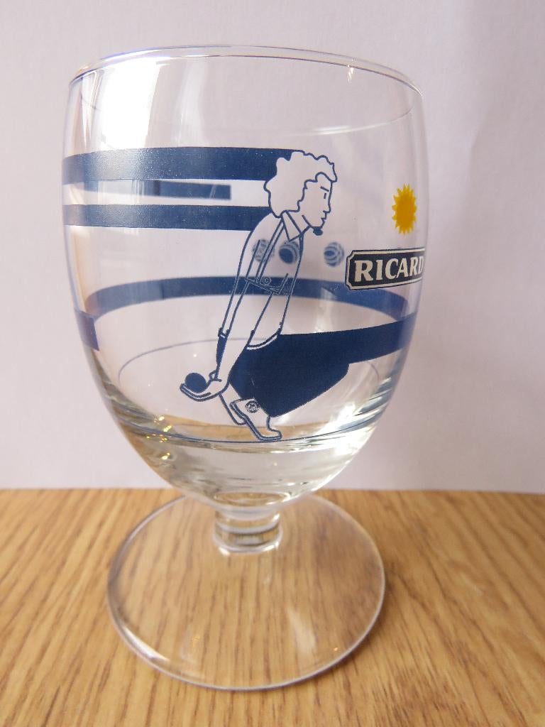 Ricard verre ballon motif joueur boules de pétanque, Enlèvement ou Envoi, Comme neuf, Autres types