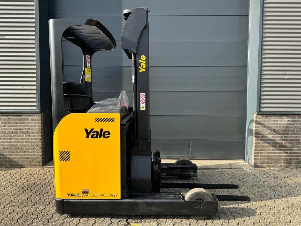 Yale reachtruck MR16 1,6 ton reachtruck, Articles professionnels, Machines & Construction | Chariots élévateurs & Transport interne