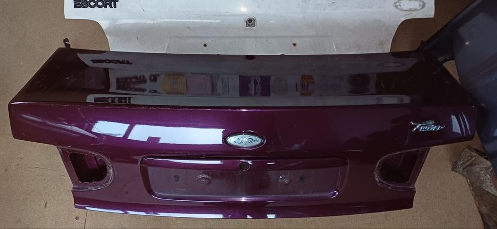 Couvercle de coffre pour Ford Escort Cabrio MK5 MK6 MK7, Enlèvement ou Envoi, Ford