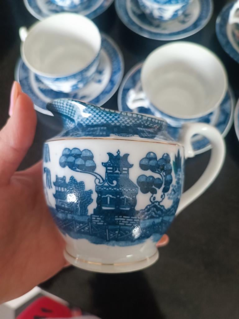 Pot a lait porcelaine, Enlèvement