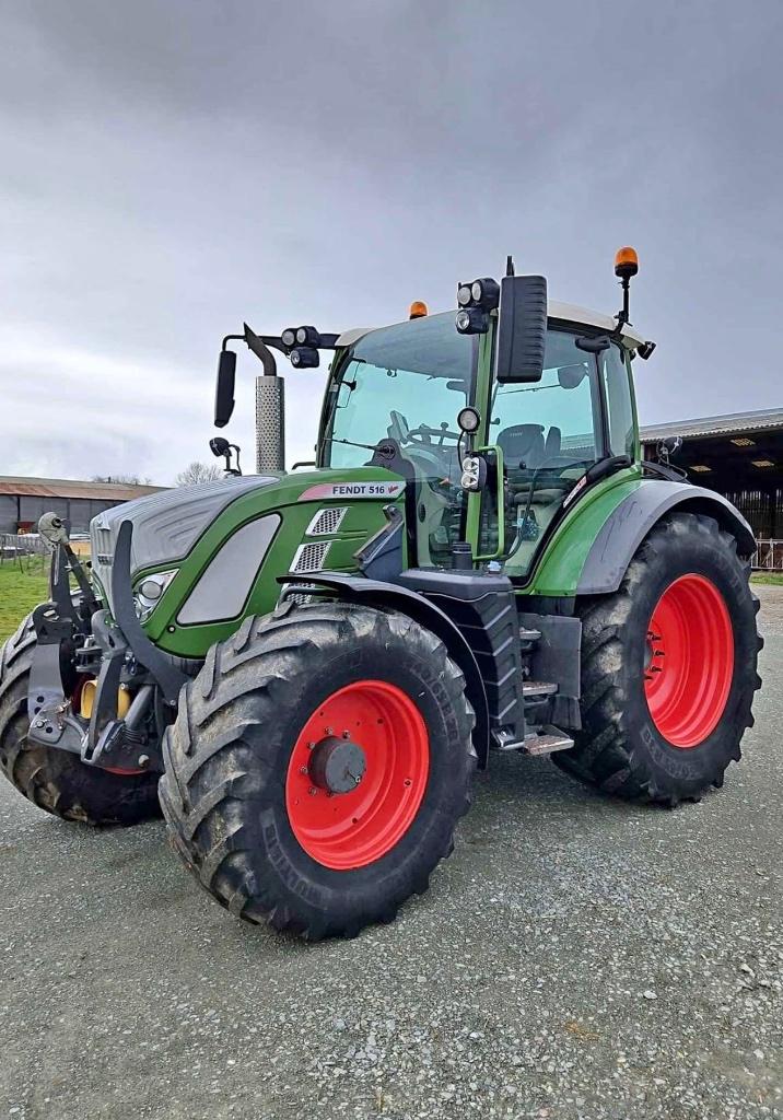 Fendt 516 SCR Vario - de constructie 2016 - 6809 Heures, Articles professionnels, Agriculture | Tracteurs, 5000 à 7500, Fendt