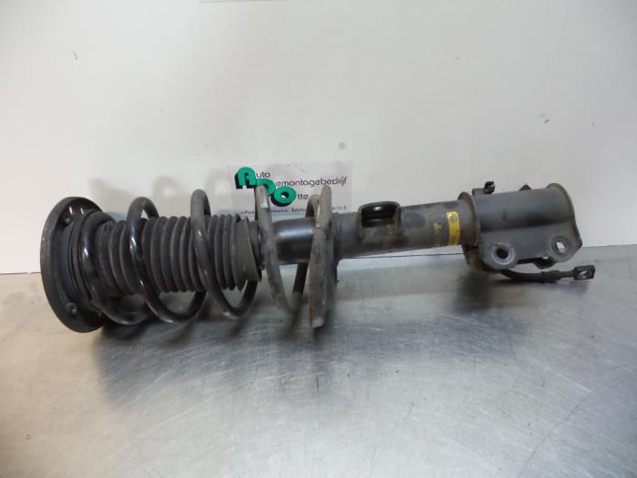 Schokdemperpoot links-voor van een Opel Vectra (Vectra C 02-, Auto-onderdelen, Gebruikt, -, -, Opel