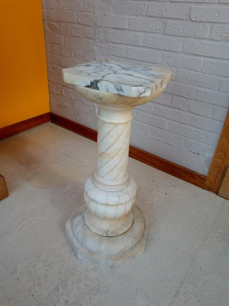 Zuil uit marmer 60 cm hoog, Enlèvement