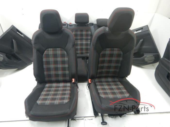 VW Polo 2G GTI Interieur Stof RHD, Auto-onderdelen, Interieur en Bekleding, Gebruikt, Ophalen of Verzenden