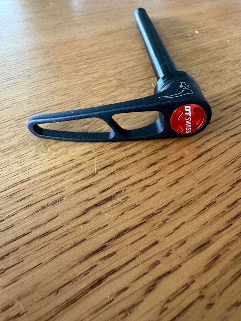 Steekas Dt-Swiss splinternieuw, Fietsen en Brommers, Fietsonderdelen, Ophalen, Zo goed als nieuw