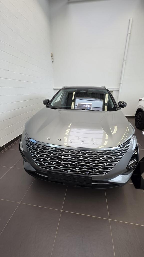 Omoda5, Auto's, Overige Auto's, Automaat, Achterwielaandrijving, 5 deurs, Particulier